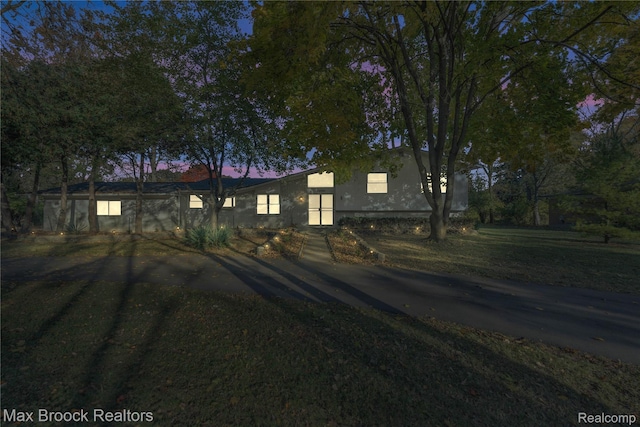 28290 Inkster Rd, Southfield, MI 48034 - view of front facade featuring stucco siding