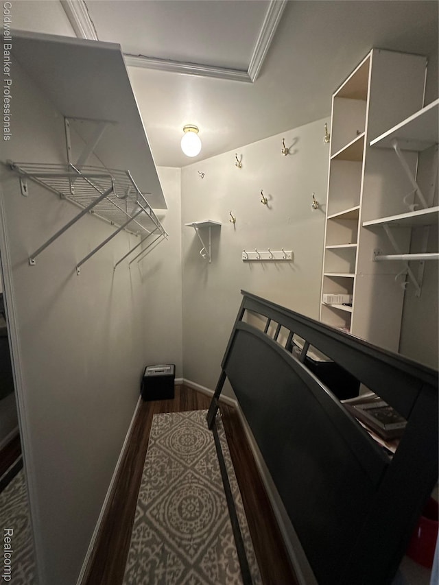 638 Eastway Cir, Lapeer, MI 48446 - walk in closet featuring wood finished floors