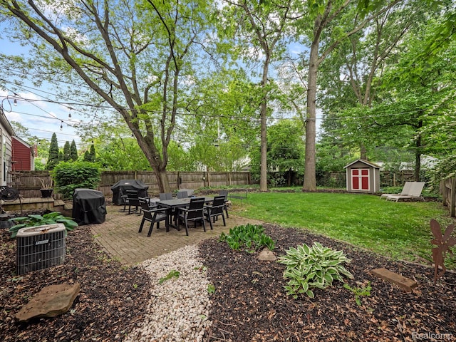 1017 N Connecticut Ave, Royal Oak, MI 48067 - view of yard featuring cooling unit and a patio