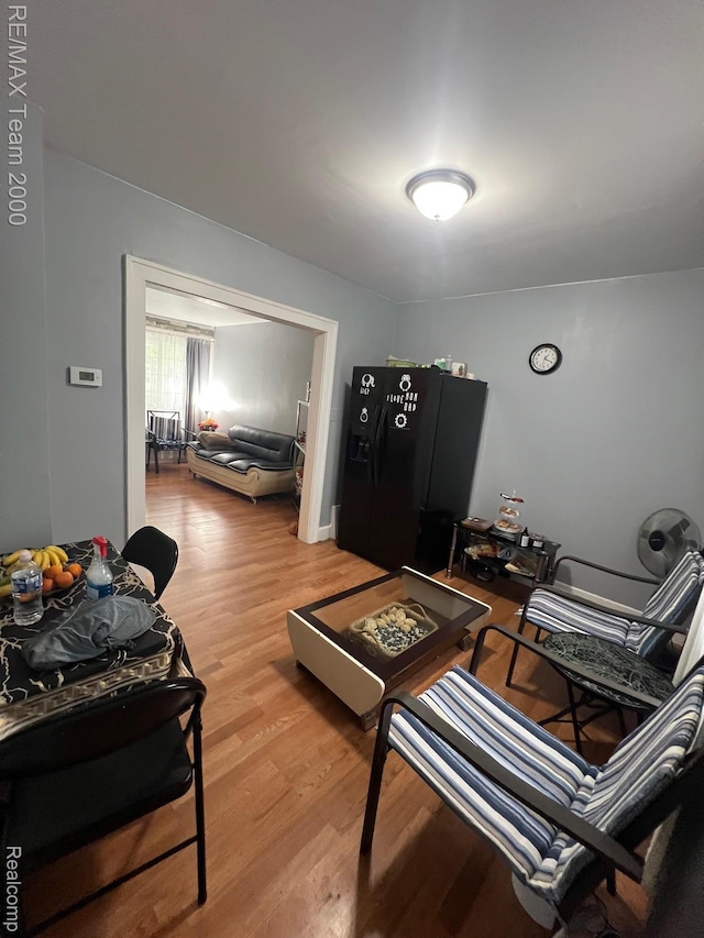 6101 Auburn St, Detroit, MI 48228 - living room featuring light wood-style flooring