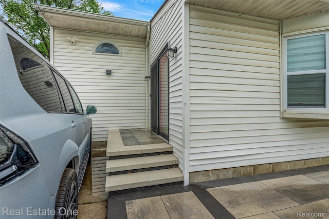 15237 Oceana Ave, Allen Park, MI 48101 - view of property entrance