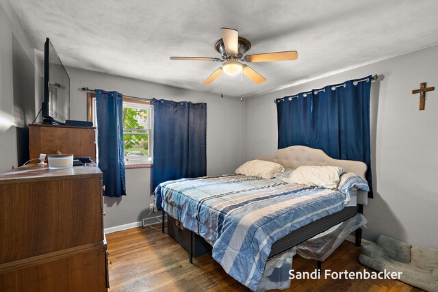 3454 Hiawatha Dr, Norton Shores, MI 49441