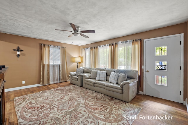 3454 Hiawatha Dr, Norton Shores, MI 49441