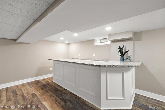 2376 Bacon Ave, Berkley, MI 48072 - indoor bar featuring baseboards, dark wood-style flooring, and recessed lighting