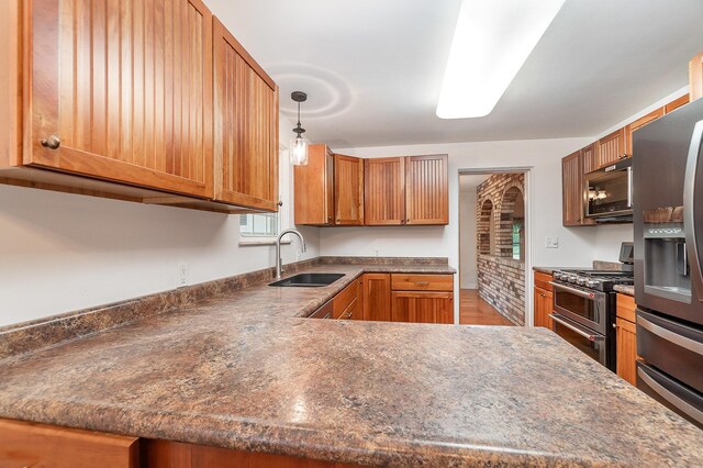 1027 W Superior St, Alma, MI 48801