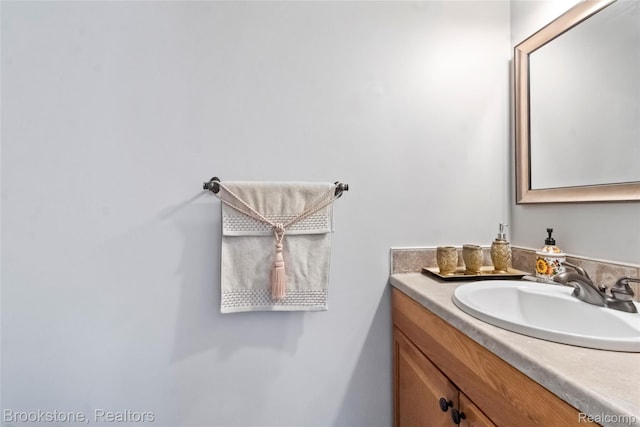 4328 15 Mile Rd, Sterling Heights, MI 48310 - bathroom featuring vanity