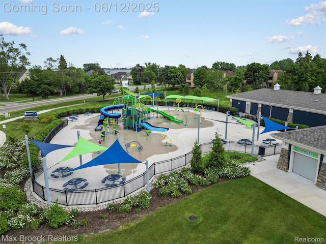 5544 Kingsfield Dr, West Bloomfield, MI 48322 - view of community