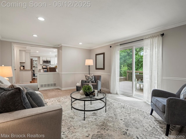 5544 Kingsfield Dr, West Bloomfield, MI 48322 - living area featuring crown molding, light carpet, recessed lighting, and baseboards