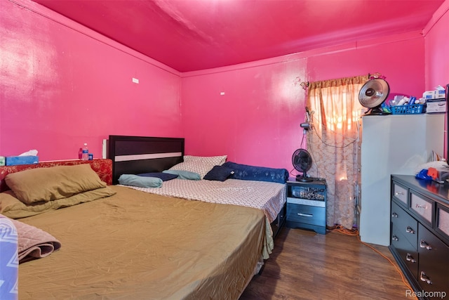 5151 Yemans St, Hamtramck, MI 48212 - bedroom featuring wood finished floors