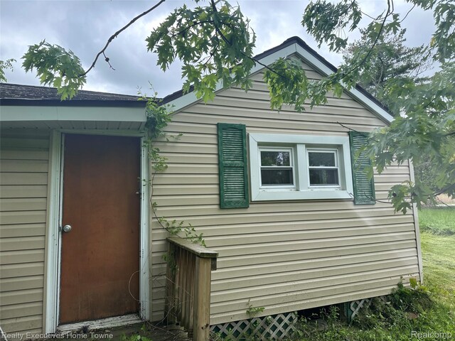 4466 Dove Rd, Saint Clair, MI 48060 - view of home's exterior
