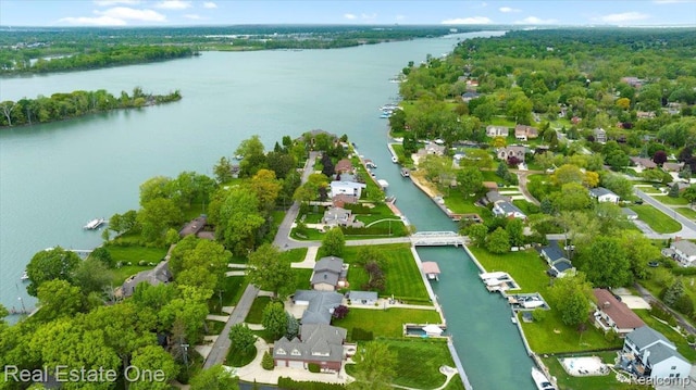 28395 Swan Island Dr, Grosse Ile, MI 48138 - aerial view of residential area featuring a large body of water