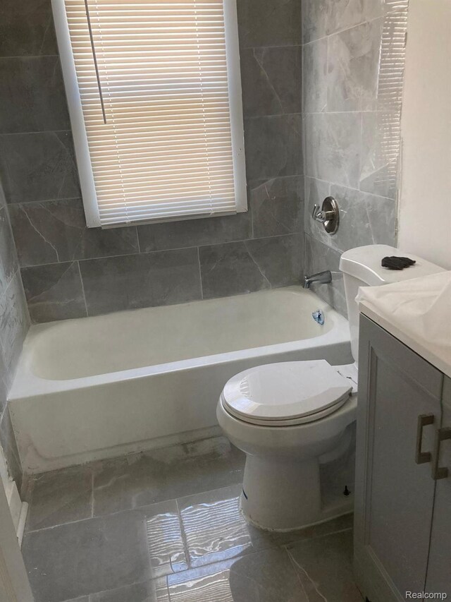 12293 Sorrento St, Detroit, MI 48227 - photo 2