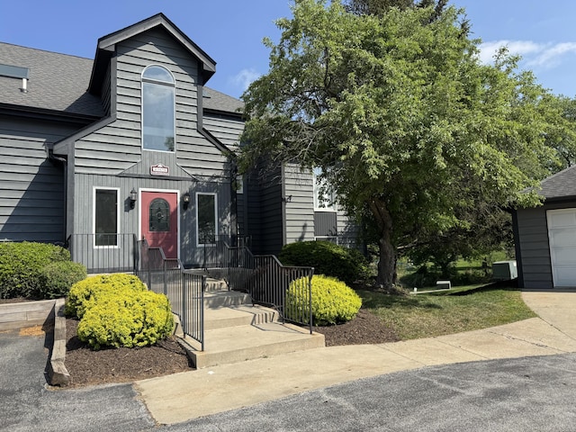1300 Winding Ridge Ln Unit D8, Indiana, IN 46383 - view of front of home with a shingled roof