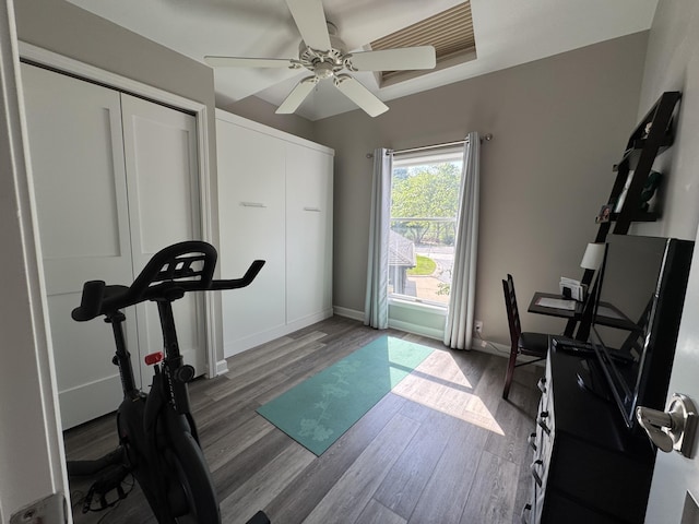1300 Winding Ridge Ln Unit D8, Indiana, IN 46383 - exercise area with wood finished floors, a ceiling fan, and baseboards