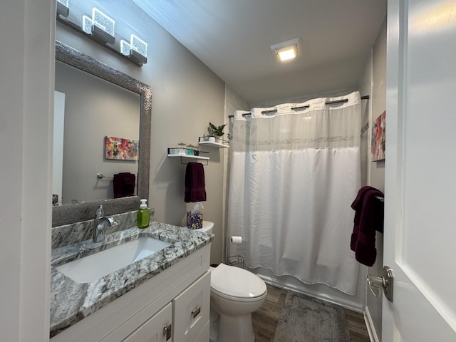 1300 Winding Ridge Ln Unit D8, Indiana, IN 46383 - full bath featuring vanity, toilet, wood finished floors, and shower / tub combo with curtain