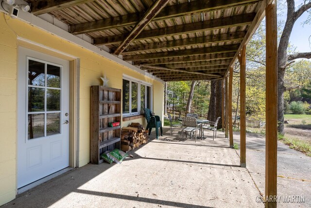 10273 Basford Lk Dr, Baldwin, MI 49304