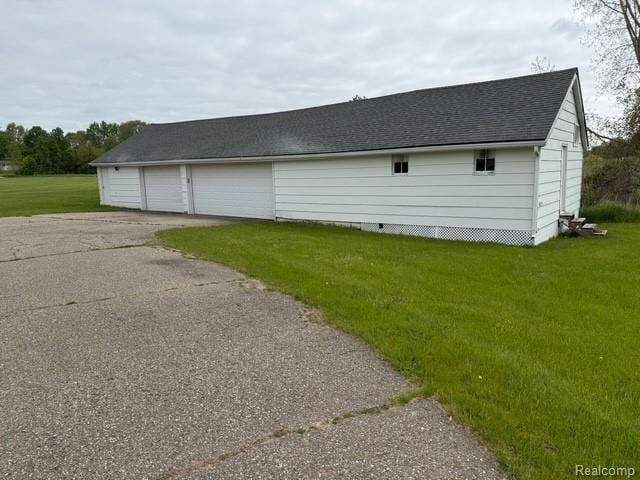 6600 Jefferson Rd, North Branch, MI 48461 - view of detached garage