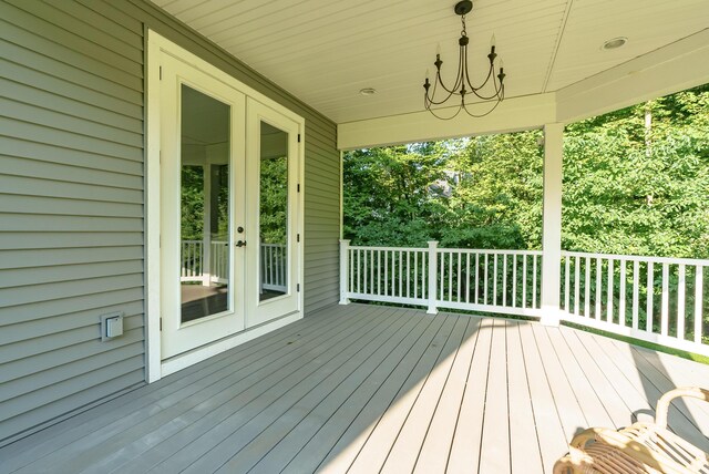 6606 Spaniel Dr, Kalamazoo, MI 49009 - deck featuring french doors