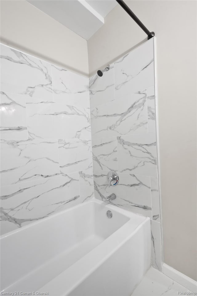 65 Melbourne St, Detroit, MI 48202 - full bath featuring shower / washtub combination and marble finish floors