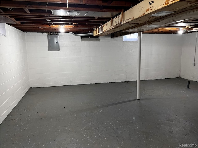 8208 Kentucky St, Detroit, MI 48204 - unfinished below grade area with electric panel