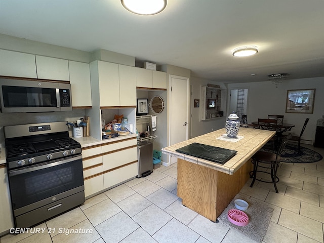 405 Erie St, Houghton Lake, MI 48629 - photo 14
