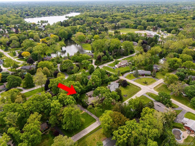 5259 Echo Rd, Bloomfield Hills, MI 48302 - bird's eye view of a nearby body of water and a forest
