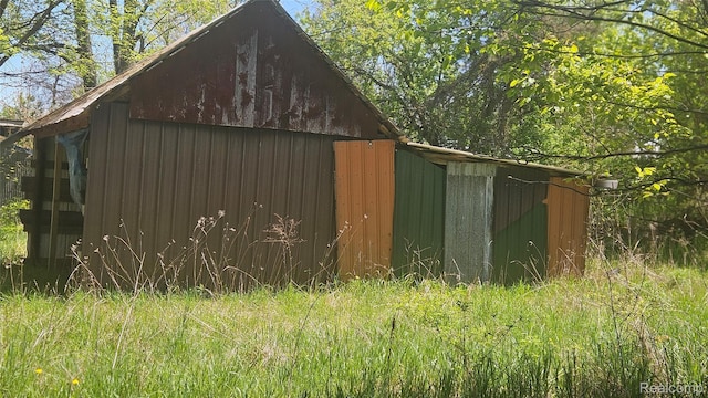 5820 Mack Rd, Howell, MI 48855 - view of outbuilding