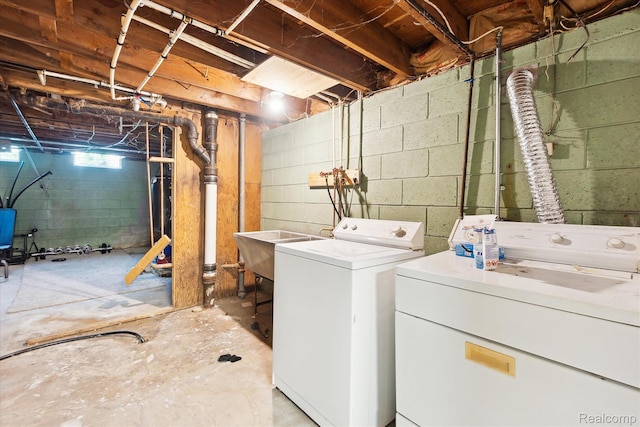 3307 Mackin Rd, Flint, MI 48504 - laundry area with separate washer and dryer