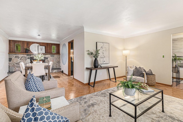 135 Barton Dr, Ann Arbor, MI 48105 - living room featuring baseboards