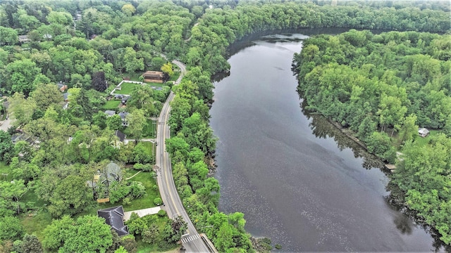 135 Barton Dr, Ann Arbor, MI 48105 - view of property location with a large body of water