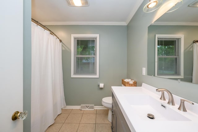 538 Monterey Dr, Benton Harbor, MI 49022 - full bath featuring toilet, vanity, ornamental molding, tile patterned flooring, and baseboards