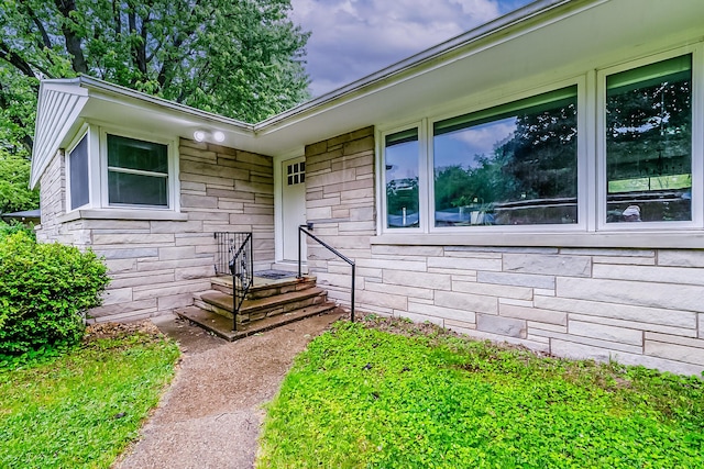 538 Monterey Dr, Benton Harbor, MI 49022 - entrance to property featuring stone siding