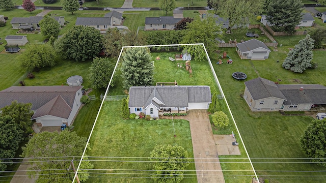 830 E Lyons St, Schoolcraft, MI 49087 - aerial view of residential area featuring property parcel outlined