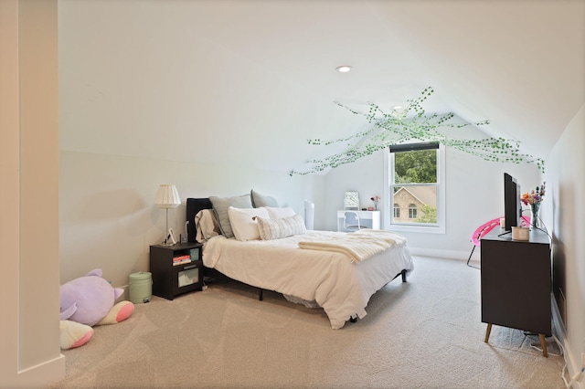 8460 Woodridge Dr, Davison, MI 48423 - carpeted bedroom featuring vaulted ceiling and baseboards