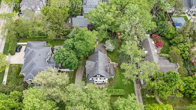 822 Suffield Ave, Birmingham, MI 48009 - aerial view of residential area
