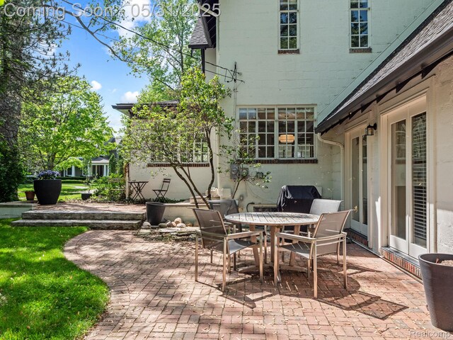 822 Suffield Ave, Birmingham, MI 48009 - view of patio / terrace featuring outdoor dining space