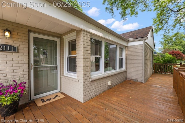 2111 Ellwood Ave, Berkley, MI 48072 - view of wooden terrace
