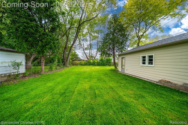 34143 Zimmer Dr, Sterling Heights, MI 48310 - view of yard