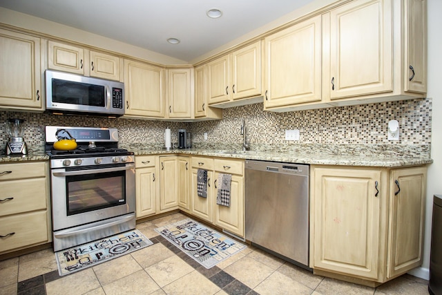 508 Bush Blvd, Three Rivers, MI 49093 - photo 6