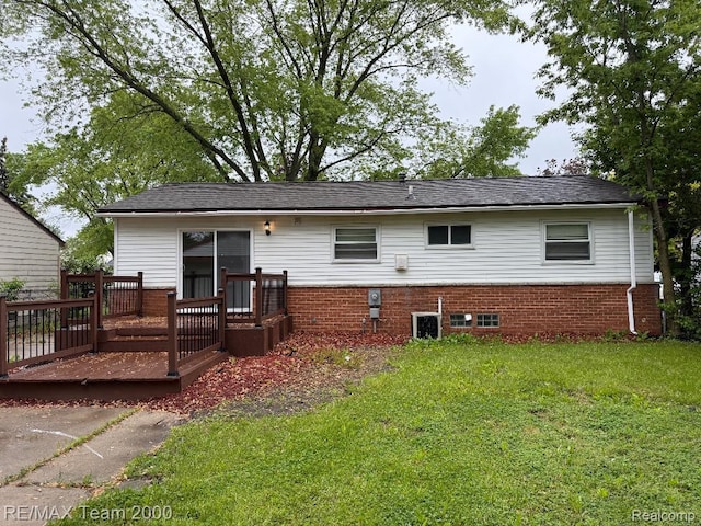 29054 Burning Tree Ln, Romulus, MI 48174 - back of property featuring a deck and a lawn