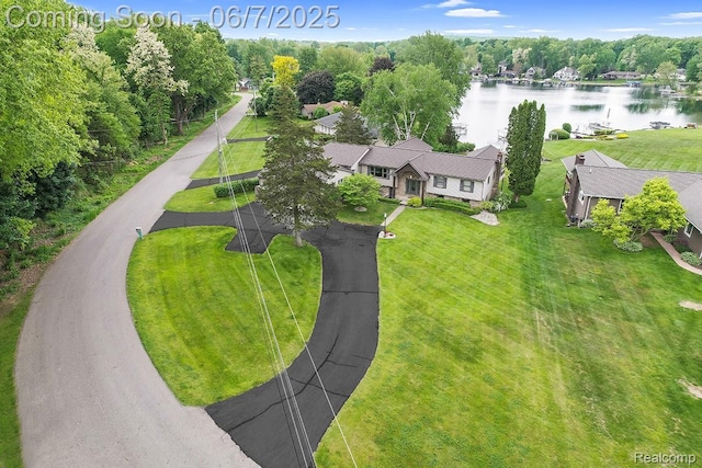11404 Cedar Bend Dr, Pinckney, MI 48169 - aerial view of a nearby body of water