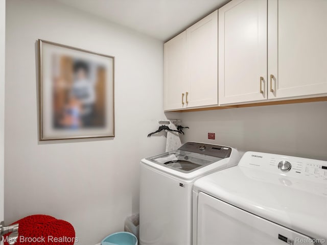 764 Hummingbird Dr, Rochester, MI 48307 - laundry area with independent washer and dryer and cabinet space
