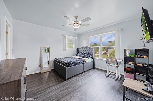 18615 Andrew Ln, New Boston, MI 48164 - bedroom featuring dark wood-style flooring, baseboards, and a ceiling fan