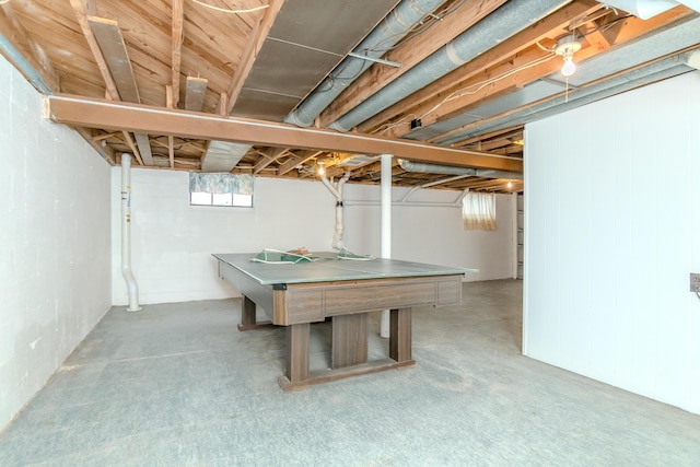 3063 Lansdowne Rd, Waterford, MI 48329 - below grade area with billiards table