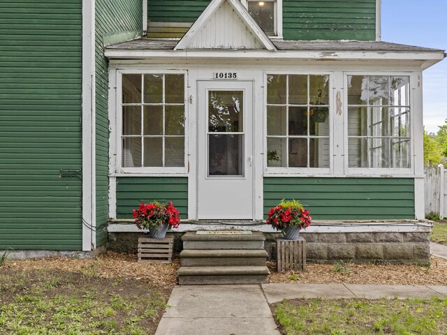 10135 W Front St, Empire, MI 49630