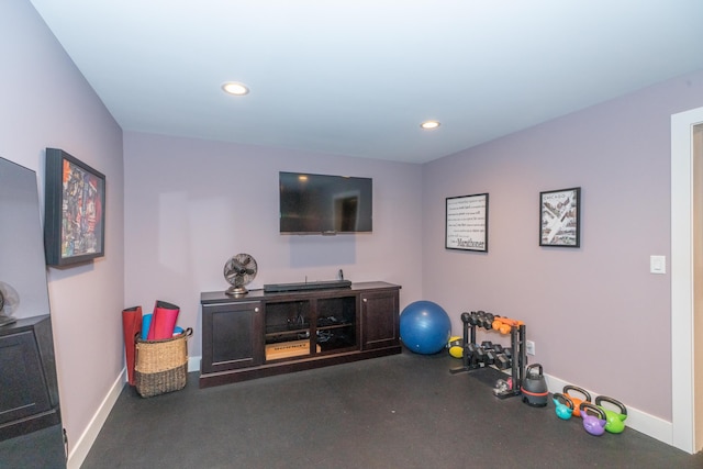 10543 Lakeshore Dr, West Olive, MI 49460 - exercise area with baseboards and recessed lighting