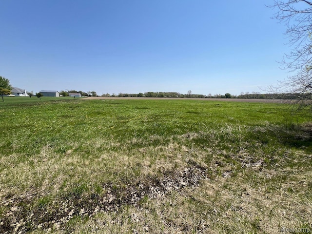 1990 Buck Tail Rd, Owosso, MI 48867