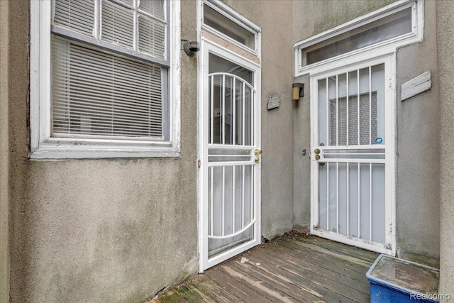 756 Delaware St, Detroit, MI 48202 - view of exterior entry featuring stucco siding