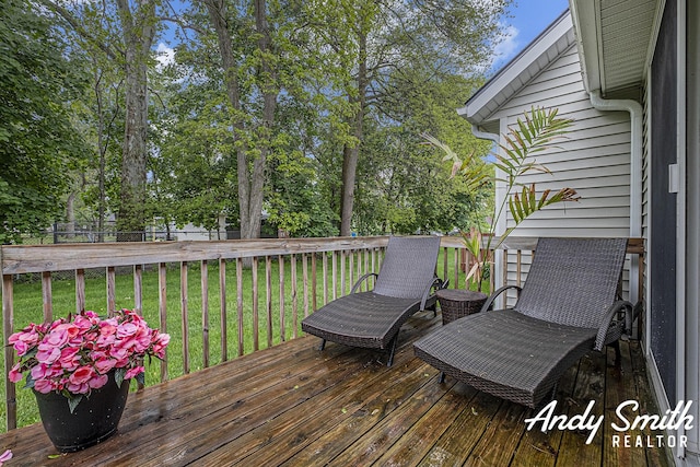 319 Nestlewood Dr Unit 3, Holland, MI 49424 - view of deck