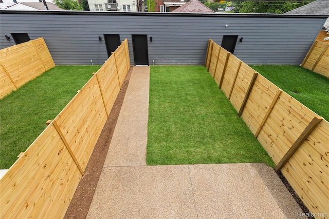 7614 Kipling Unit 15, Detroit, MI 48206 - view of yard